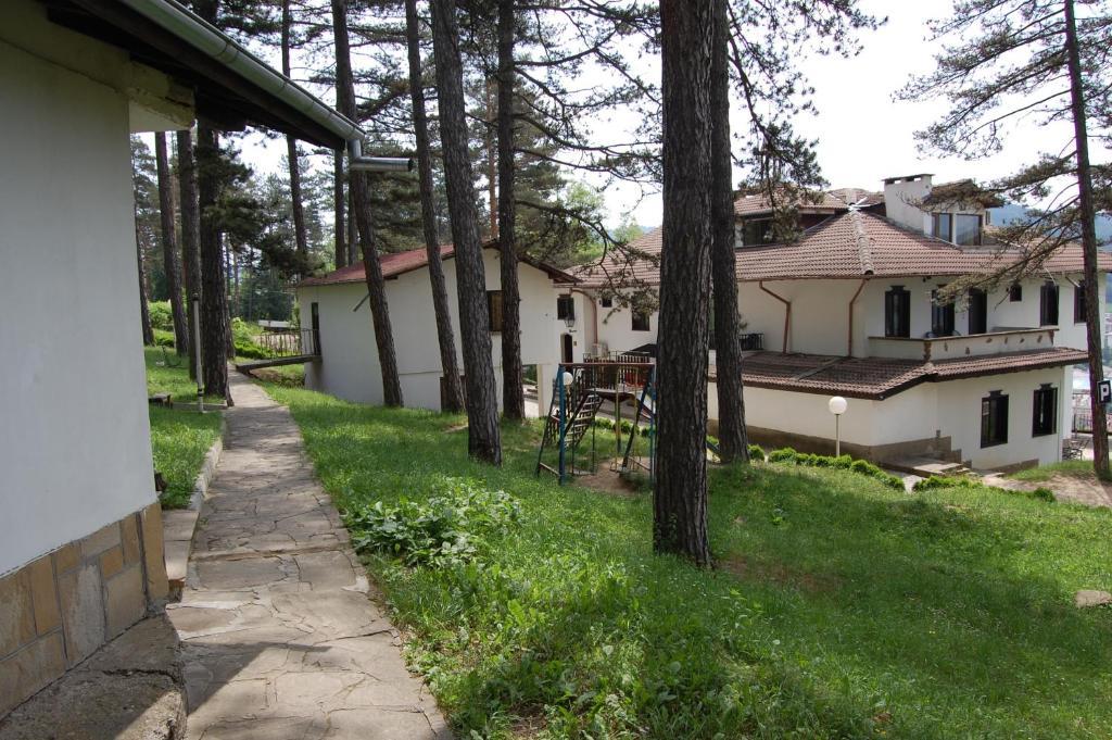 Complex Brashlyan Hotell Trjavna Rom bilde